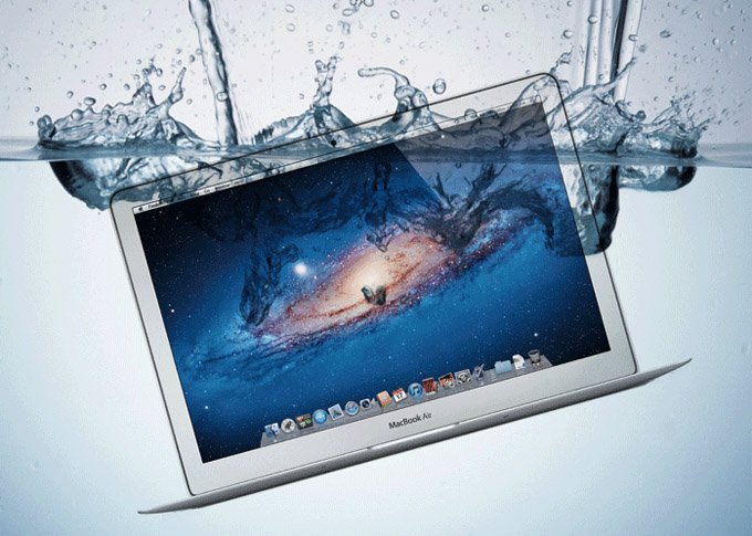 Как действовать, если в MacBook попала вода?