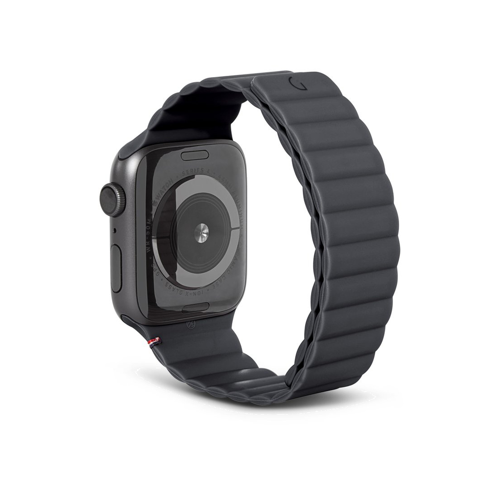  Ремешок Decoded Sillicone Magnetic Traction Strap для Apple Watch 6/SE/5/4 (44mm) сил.угольно-серый