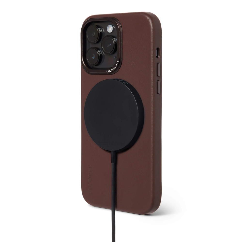 Чехол Decoded Leather Back Cover Brown для iPhone 14 Pro, кожа, коричневый