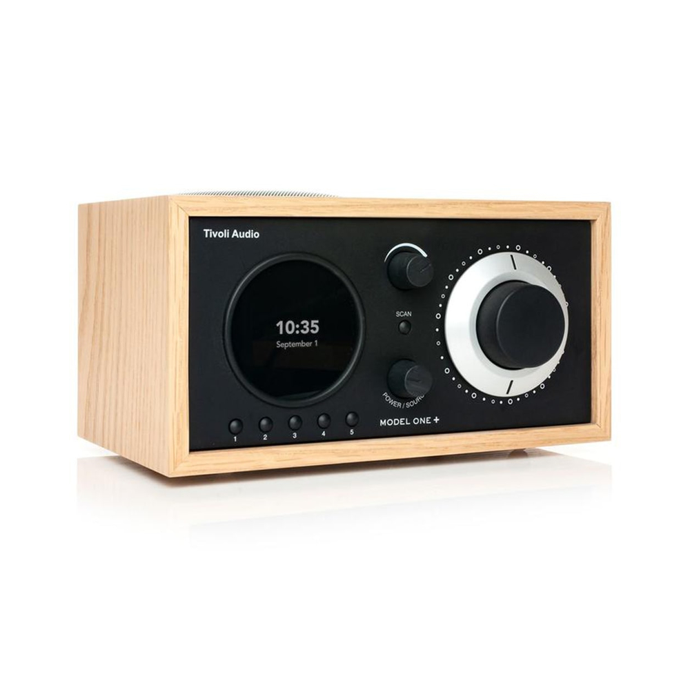 Радиоприемник с часами Tivoli Model One+ Цвет: Дуб/Черный [Oak/Black]