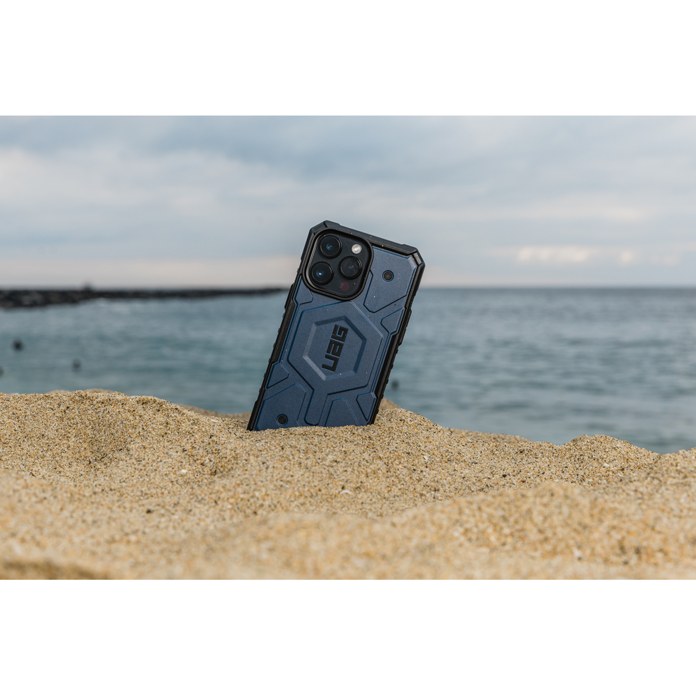 Чехол UAG Pathfinder Mallard с поддержкой MagSafe для iPhone 14 Pro Max, тёмно-синий